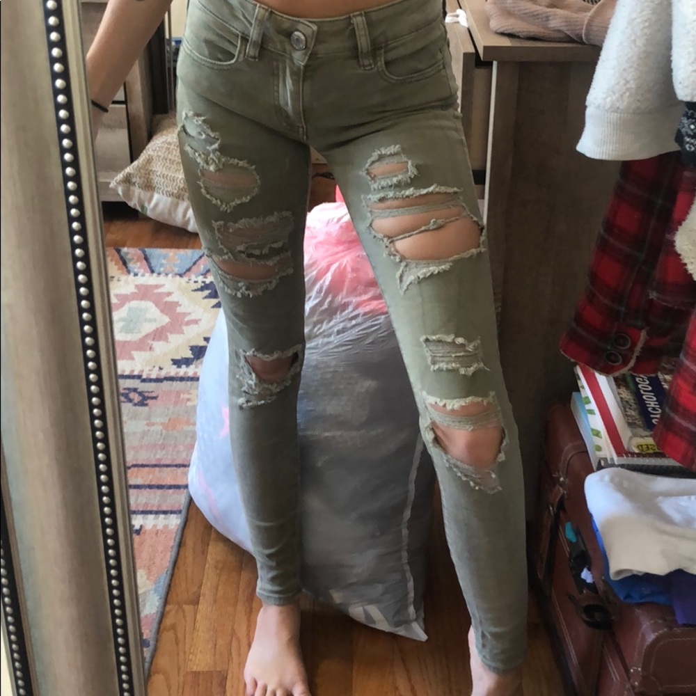 American Eagle size 00 army green jeans!